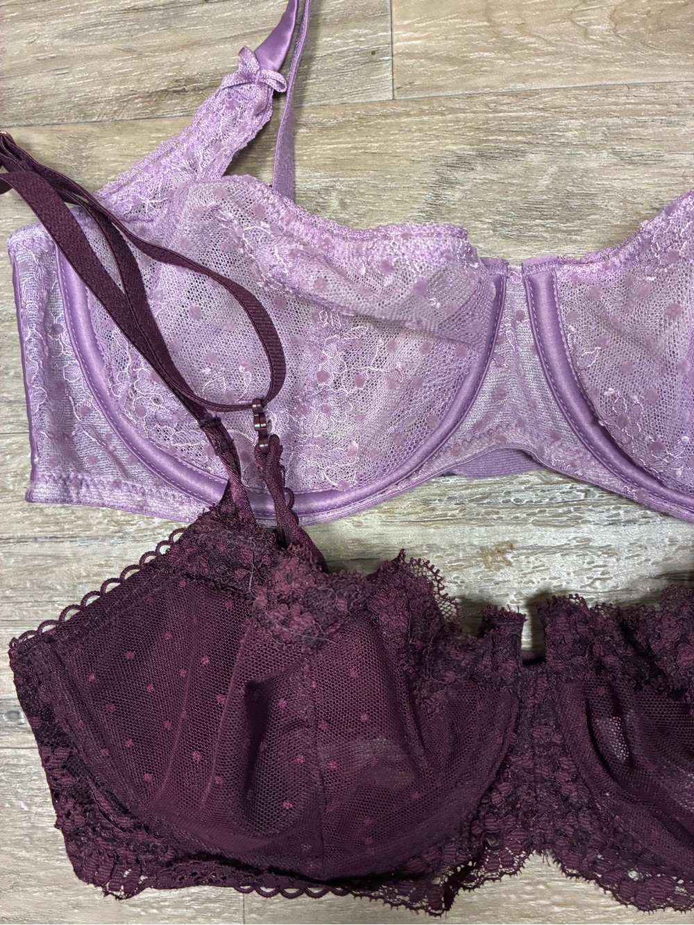 Victoria Secret 2 Underwired Lace Bras Push up Without Padding Unlined Ballonet - Picture 4 of 10